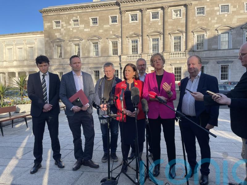 Opposition leaders fail to express confidence in speaker after Dail chaos