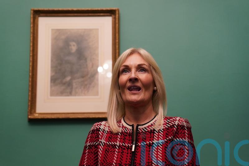 Irish premier rounds on opposition parties as confidence motion gets under way