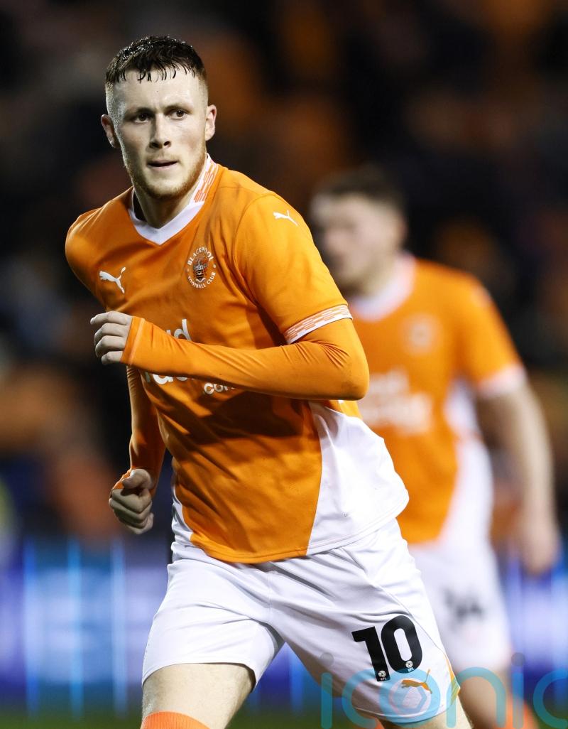 Sonny Carey scores twice as Blackpool end Reading&rsquo;s unbeaten run