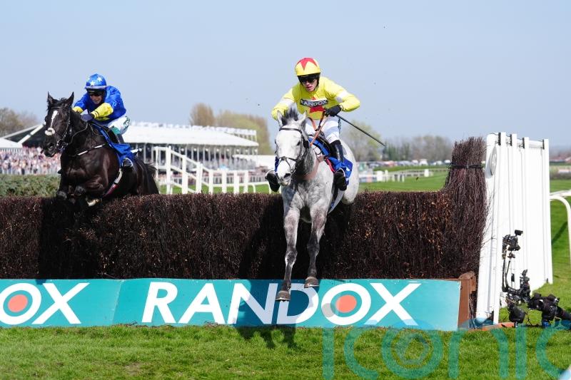 Caldwell Potter jumps for fun on way to Mildmay victory