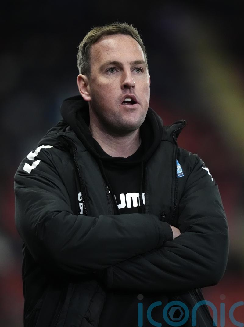 Wycombe boss Mike Dodds hails &lsquo;gutsy&rsquo; performance in win at Huddersfield