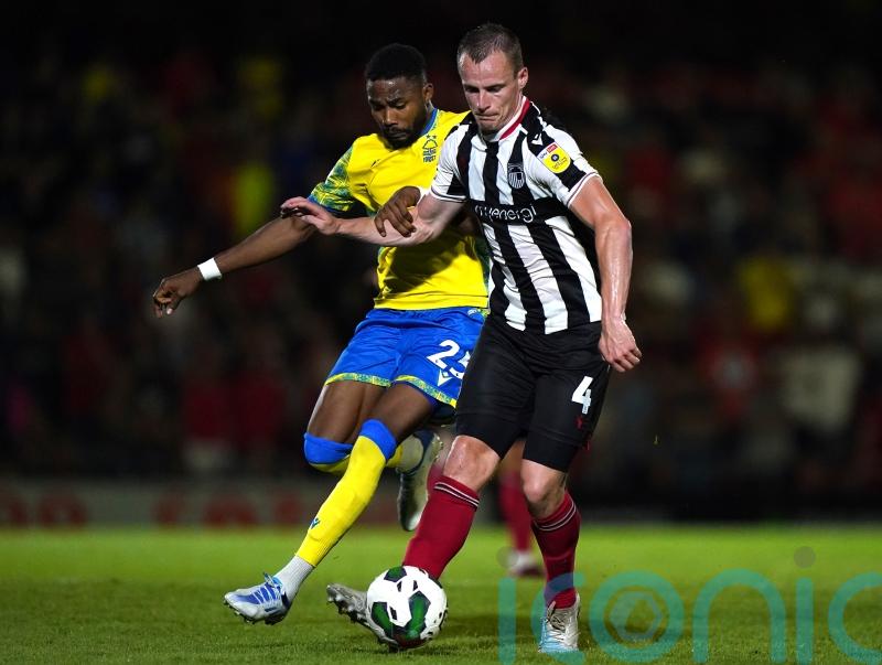 Harrogate hit back to deny Grimsby after Kieran Green scores from own half