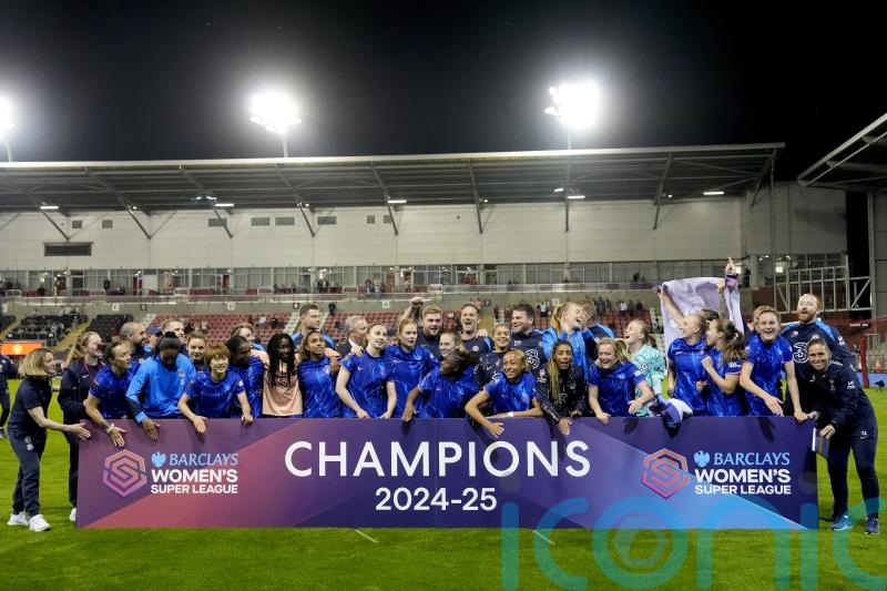 Lucy Bronze nets winner as Chelsea wrap up another Women&rsquo;s Super League title