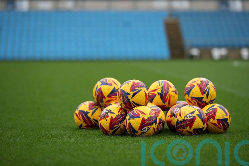 Joe Garner bags brace as Oldham go into play-offs with win over downed Ebbsfleet