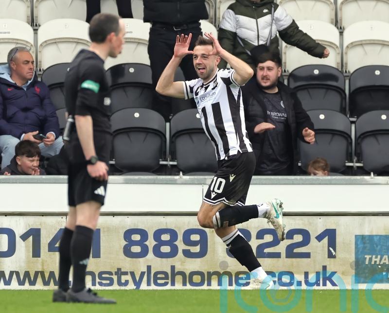 Hibernian seal third despite St Mirren draw after Conor McMenamin&rsquo;s leveller