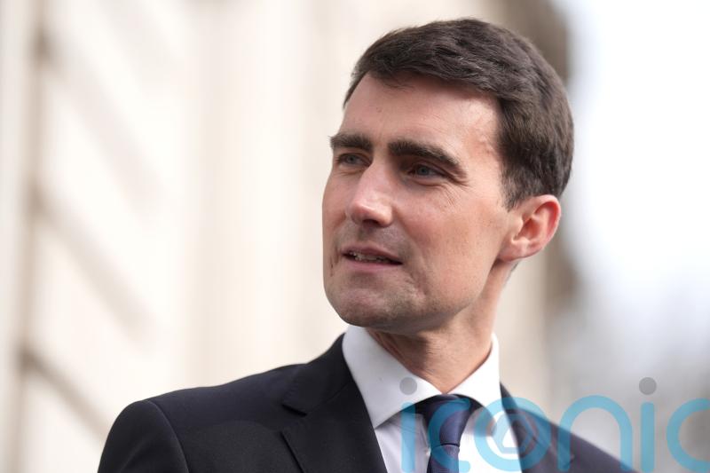 Retired civil servants and ministers to have pension deductions checked