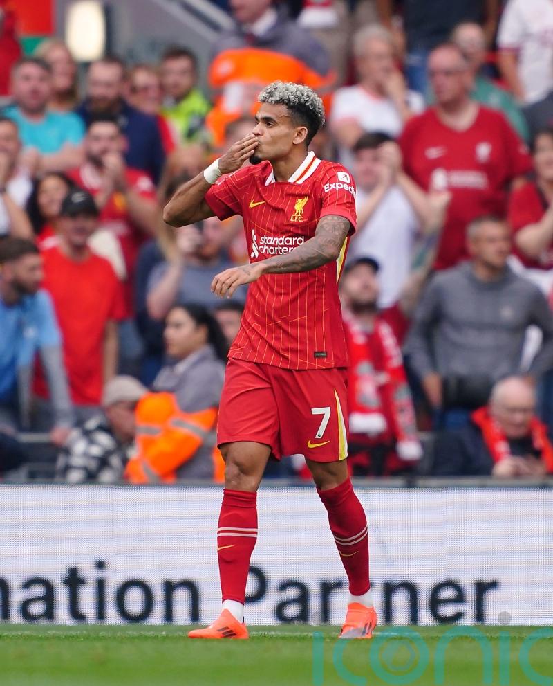 Luis Diaz leaves Liverpool training camp to finalise Bayern Munich move