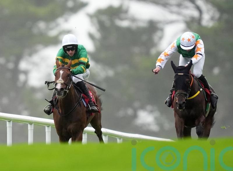 Davy Crockett collects on hurdling bow at Galway