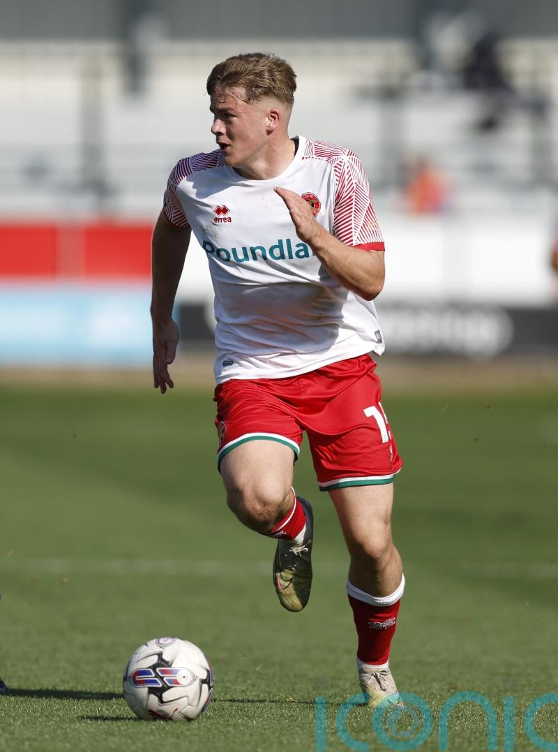 Lincoln settle for dramatic League One draw at Bolton