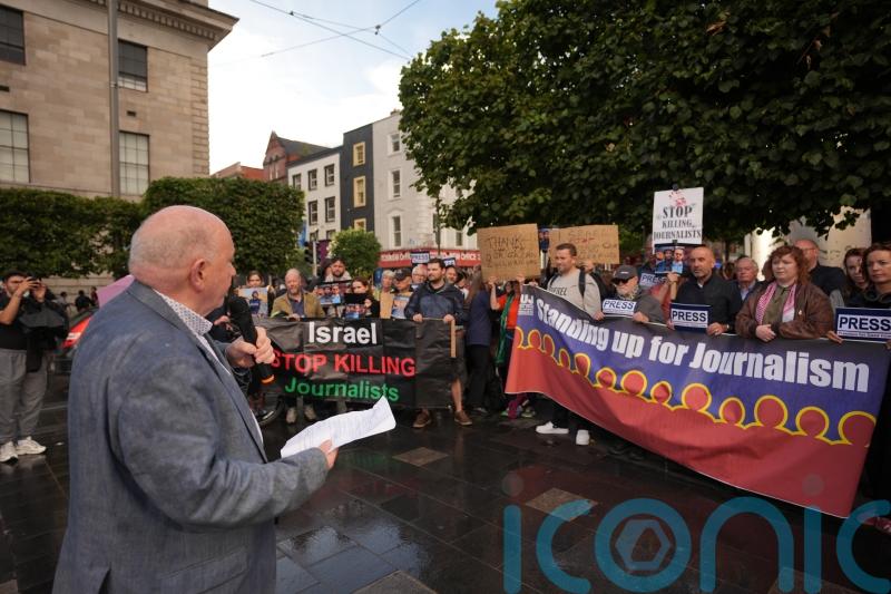 Vigil held in Dublin in solidarity with journalists in Gaza