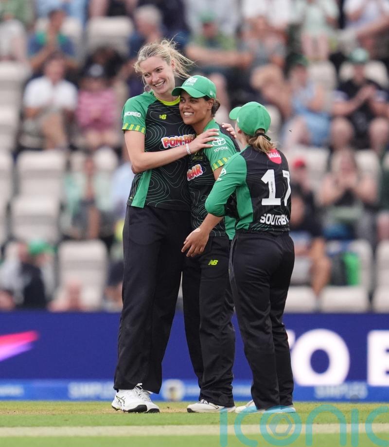 Lauren Bell stars as Southern Brave make history with victory over Welsh Fire