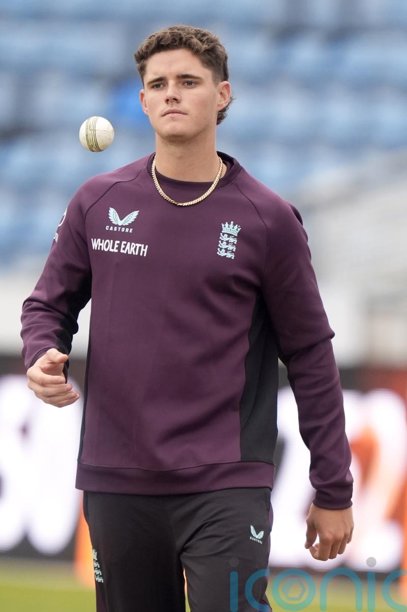 Michael Vaughan: England putting too much pressure on Jacob Bethell