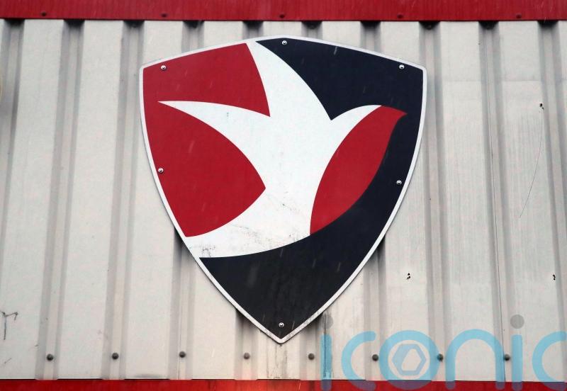 Debutant Isaac Hutchinson makes instant impact as Cheltenham see off Accrington