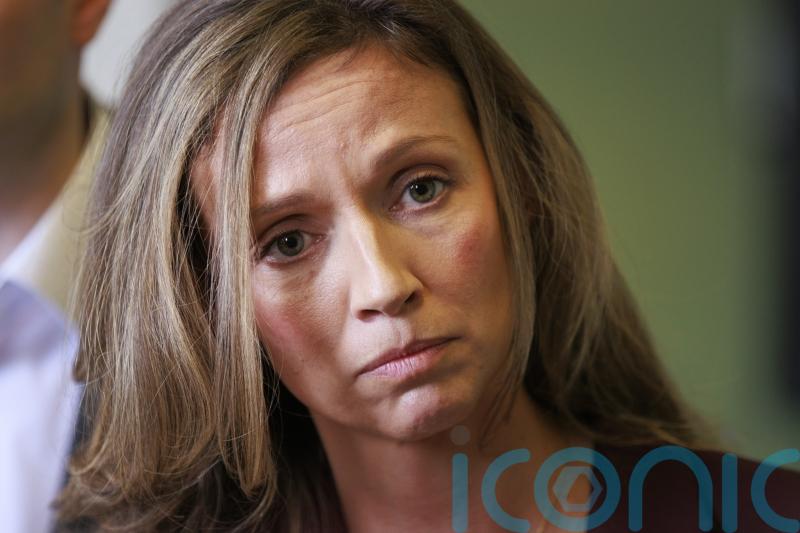 Hayes deserves chance to rebuild trust after &lsquo;blackface&rsquo; apology, says Cairns