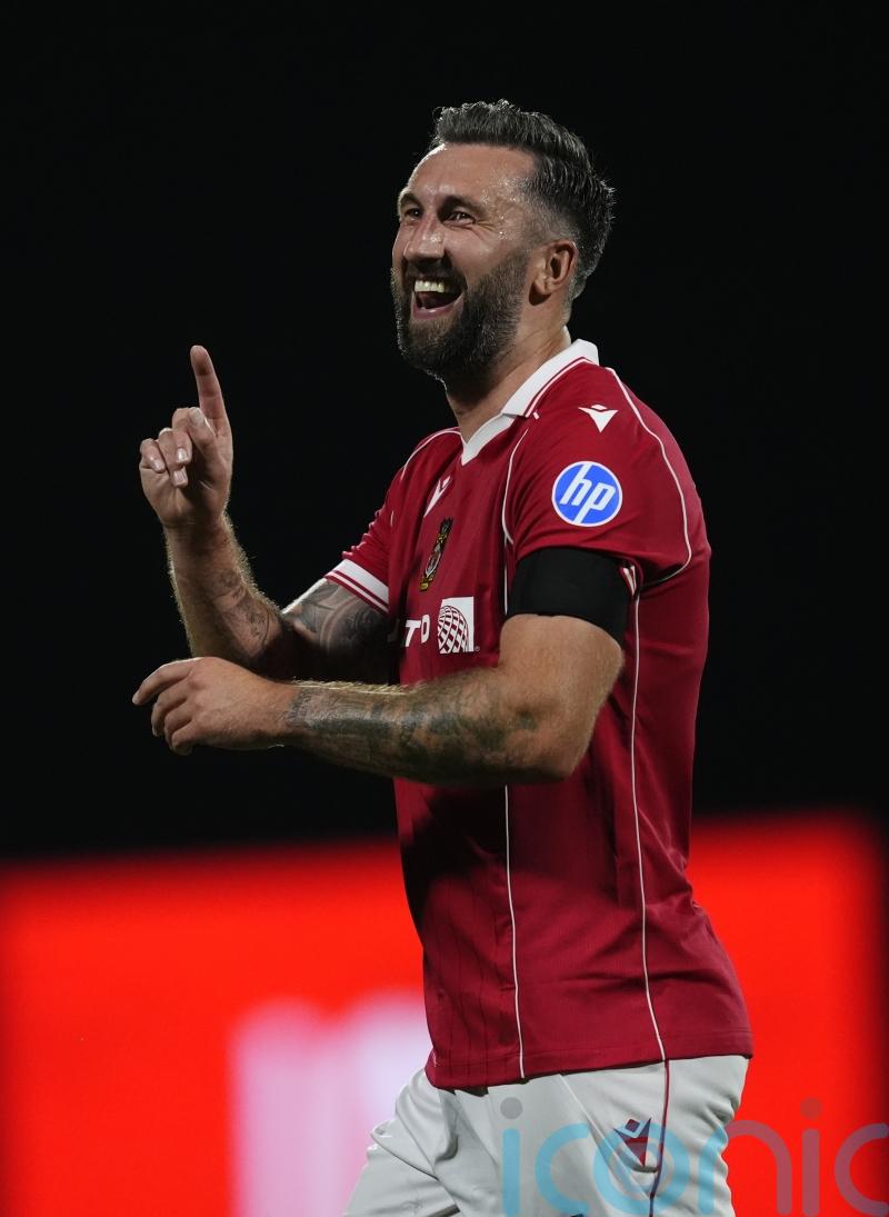 Ollie Palmer strike enough for high-flying Swindon at Newport