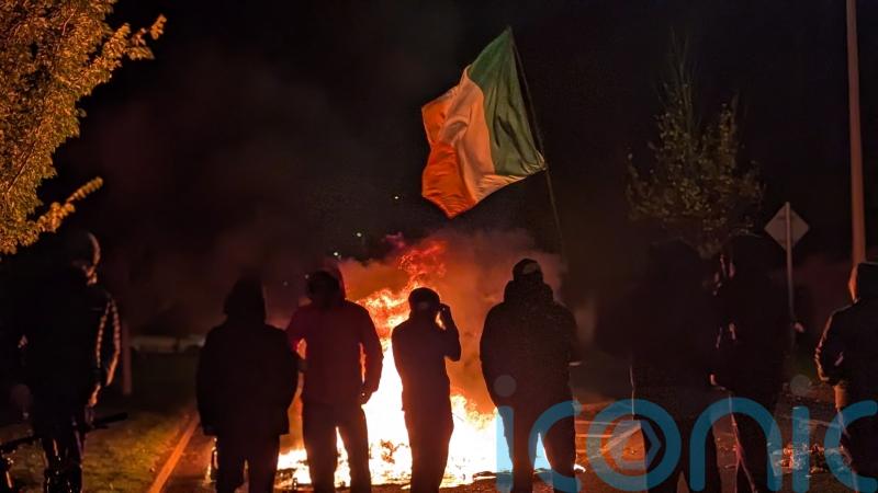 Six arrests as Irish police condemn &lsquo;mob thuggery&rsquo;