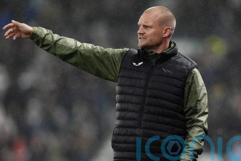 Liam Manning admits Norwich in &lsquo;bad spot&rsquo; after fifth defeat in a row at Swansea