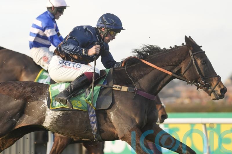 Djelo shades victory in Charlie Hall battle