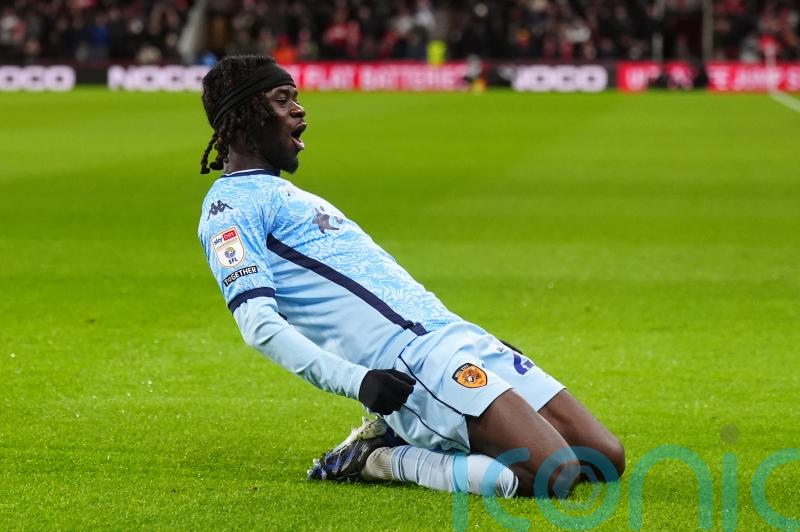 Hull continue their Championship promotion push with victory at Middlesbrough