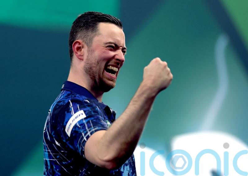 Luke Humphries eyes improvement despite easing into world quarter-finals