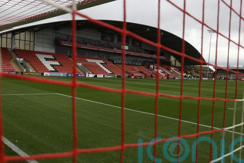 Matt Lawlor praises Fleetwood character after victory at Harrogate