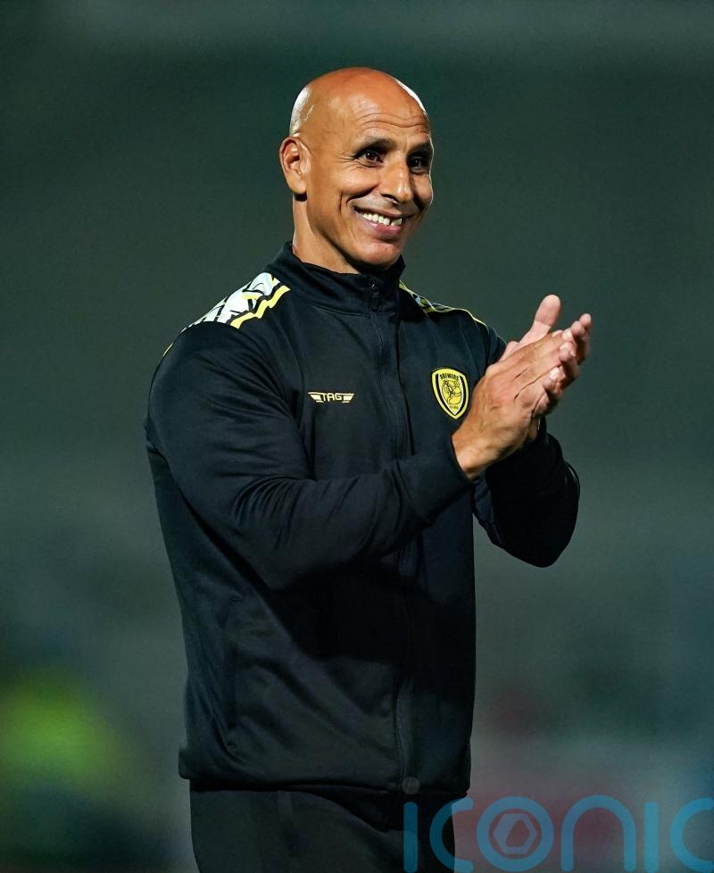 Dino Maamria reflects on &lsquo;total team performance&rsquo; after winning start at Barrow