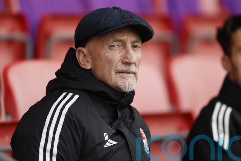 Ian Holloway holds hope in Swindon&rsquo;s promotion chances despite MK Dons loss