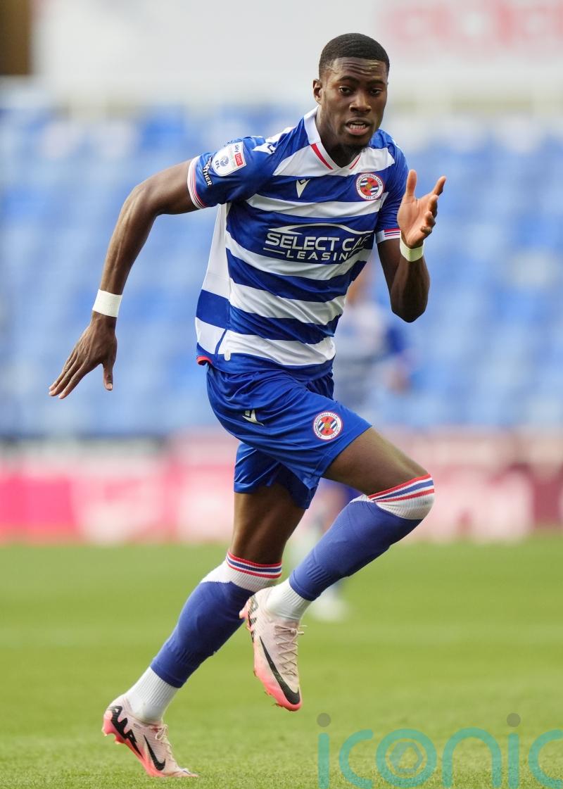 Reading continue League One play-off push with late winner at Burton